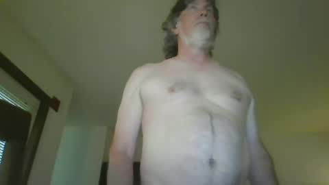 Snapshot of silverfunfox chatting on 06/24/26, 09:25 silverfunfox online show from 06/24/26, 09:25