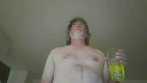 Snapshot of silverfunfox chatting on 07/17/26, 03:29 silverfunfox online show from 07/17/26, 03:29