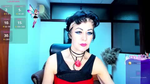 Snapshot of silvia_wallec chatting on 01/28/25, 12:32 Silvia Wallec online show from 01/28/25, 12:32