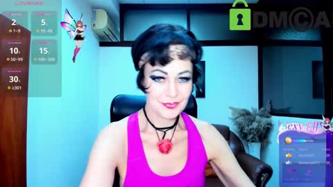 Snapshot of silvia_wallec chatting on 02/12/25, 12:44 Silvia Wallec online show from 02/12/25, 12:44