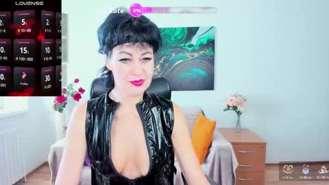 Snapshot of silvia_wallec chatting on 10/26/25, 06:41 Silvia Wallec online show from 10/26/25, 06:41