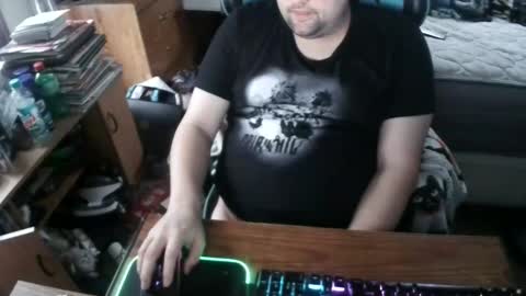 Snapshot of silviaheart chatting on 02/02/25, 06:10 DragonessOfchaos online show from 02/02/25, 06:10