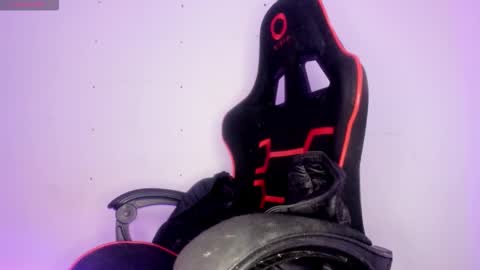 Snapshot of silviarichie_jade chatting on 03/31/26, 05:02 silvia online show from 03/31/26, 05:02