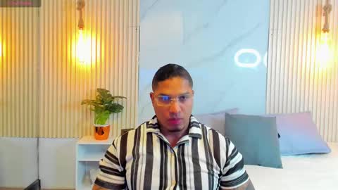 Snapshot of simeone_panda chatting on 02/28/25, 11:58 simeone_panda online show from 02/28/25, 11:58