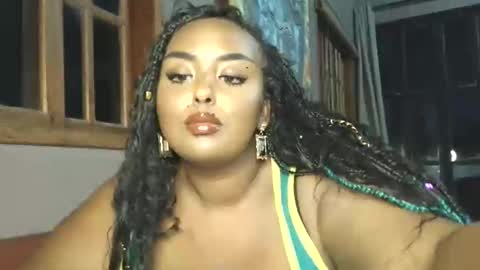 Snapshot of siminfox chatting on 04/04/26, 11:46 Simin Fox online show from 04/04/26, 11:46