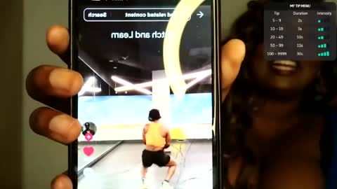 Simin Fox online show from 05/19/26, 01:56