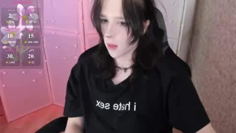 Snapshot of simochka_ chatting on 04/23/26, 12:04 Simochka online show from 04/23/26, 12:04