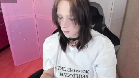 Snapshot of simochka_ chatting on 04/25/26, 11:57 Simochka online show from 04/25/26, 11:57