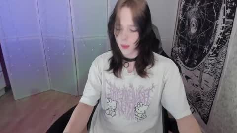 Snapshot of simochka_ chatting on 05/27/26, 06:32 Simochka online show from 05/27/26, 06:32