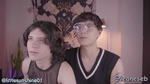 Snapshot of simon_bane01 chatting on 01/05/25, 10:19 Little Sunshine online show from 01/05/25, 10:19