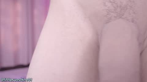 Snapshot of simon_bane01 chatting on 02/28/25, 08:39 Little Sunshine online show from 02/28/25, 08:39