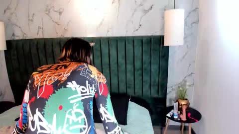 simon_durand online show from 09/17/25, 04:03