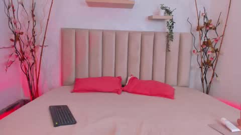 simona_brooke online show from 10/01/25, 08:48