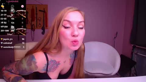 simona_moonshine online show from 10/03/25, 08:17