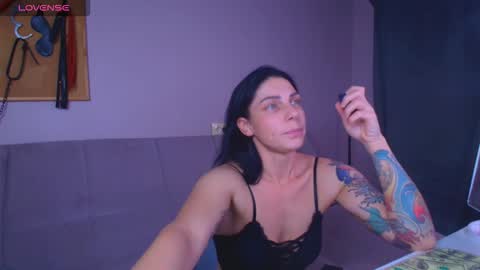 simona_moonshine online show from 12/02/25, 05:52