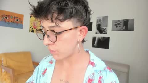 Snapshot of simone_4201 chatting on 01/21/25, 08:54 Sim. online show from 01/21/25, 08:54