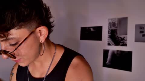 Snapshot of simone_4201 chatting on 02/28/25, 08:28 Sim. online show from 02/28/25, 08:28