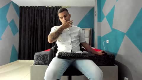 SIMON KELER online show from 02/02/25, 03:21