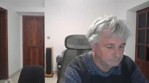 Snapshot of simonthenudist chatting on 03/03/26, 04:35 Simon online show from 03/03/26, 04:35