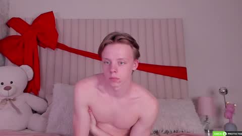 Simon online show from 04/15/26, 01:40