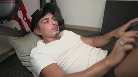 SIMOON online show from 01/15/25, 04:47