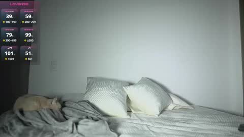 Snapshot of simoon_01 chatting on 02/07/26, 01:42 SIMOON online show from 02/07/26, 01:42