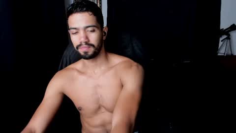 Snapshot of simple_guyy chatting on 07/15/26, 05:45 Andrey online show from 07/15/26, 05:45