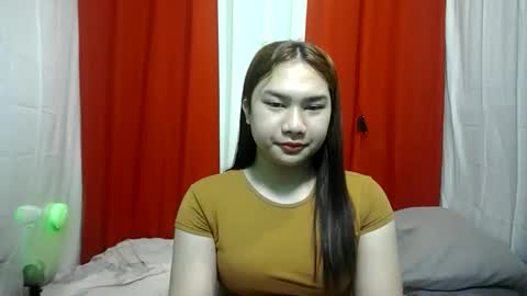 Snapshot of simply_francine chatting on 03/12/26, 12:06 simply francine online show from 03/12/26, 12:06