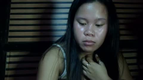 Snapshot of simply_y0urs chatting on 12/06/24, 07:01 simply_y0urs online show from 12/06/24, 07:01