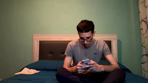 simplyboy_ online show from 04/30/26, 10:47