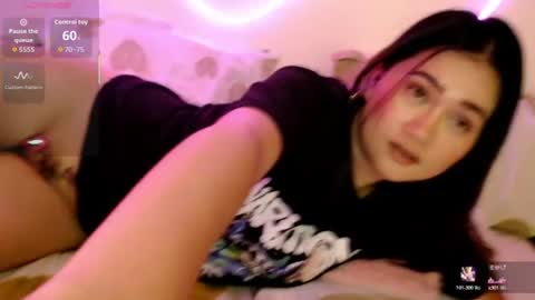 Adrianna Fowler online show from 06/25/26, 07:02