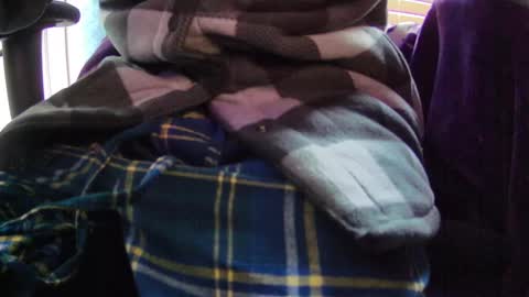 Snapshot of simul_live chatting on 01/24/25, 10:30 Simul online show from 01/24/25, 10:30