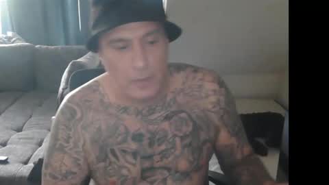 sinalco1975 online show from 09/19/25, 01:45