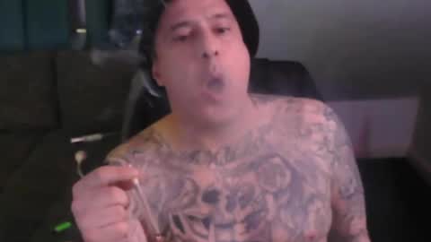 sinalco1975 online show from 10/23/25, 02:00