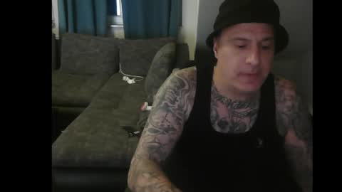 Snapshot of sinalco1975 chatting on 04/14/26, 12:49 sinalco1975 online show from 04/14/26, 12:49