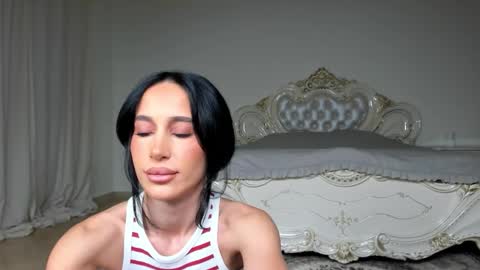 Snapshot of sincerelyc chatting on 11/06/25, 08:43 C online show from 11/06/25, 08:43