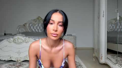 Snapshot of sincerelyc chatting on 12/02/25, 08:37 C online show from 12/02/25, 08:37