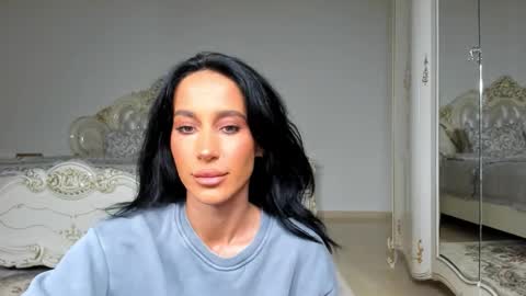 C online show from 12/21/25, 07:32