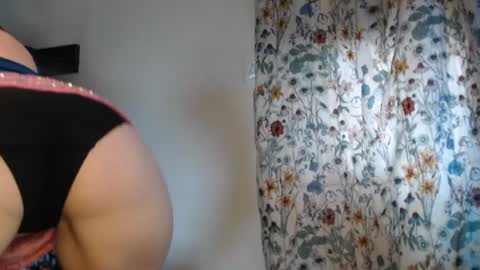 Sunny online show from 07/29/26, 07:01