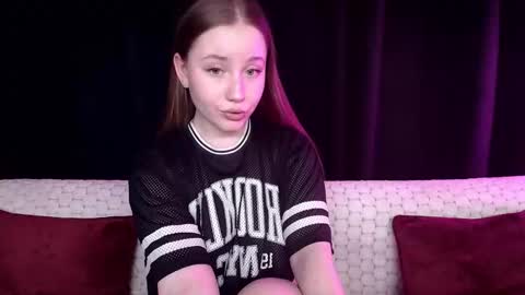 Sindi online show from 01/18/25, 04:10