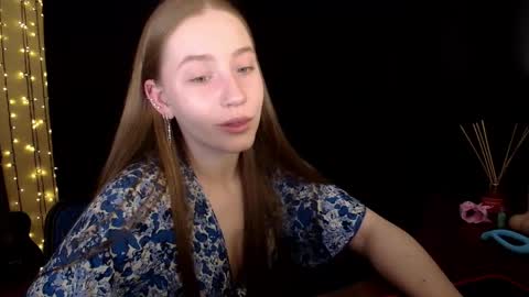 Snapshot of sindiwatsoon chatting on 06/04/26, 12:22 Sindi online show from 06/04/26, 12:22