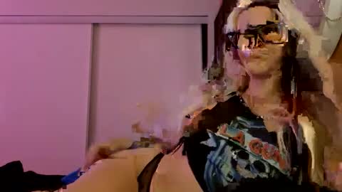 Snapshot of sindyrocker89 chatting on 10/09/25, 06:11 Aussie Sindy Rocker online show from 10/09/25, 06:11