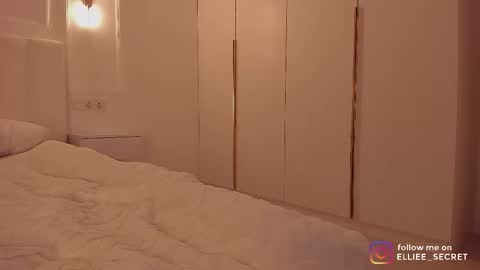 Ellie online show from 02/20/26, 10:54