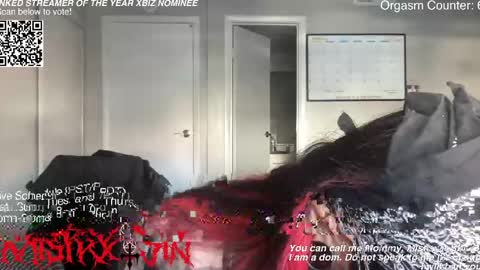 Snapshot of sinfulincubus chatting on 05/05/26, 11:46 Mistrx Sin online show from 05/05/26, 11:46