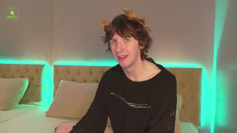 WARREN online show from 11/02/25, 10:28