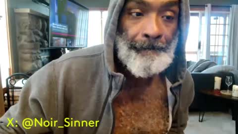 Snapshot of sinnernoir chatting on 09/10/25, 07:47 My Name Is..............................John online show from 09/10/25, 07:47