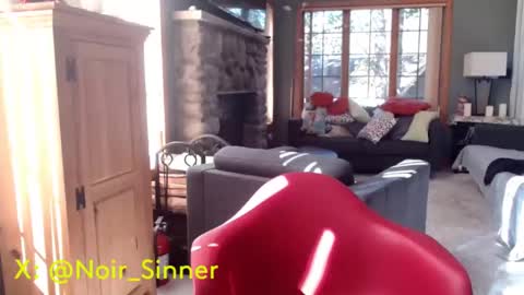 Snapshot of sinnernoir chatting on 09/20/25, 07:26 My Name Is..............................John online show from 09/20/25, 07:26