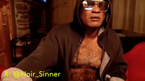 Snapshot of sinnernoir chatting on 09/29/25, 12:16 My Name Is..............................John online show from 09/29/25, 12:16