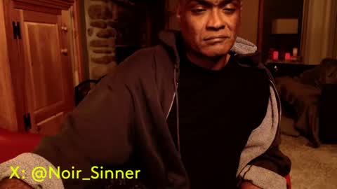 Snapshot of sinnernoir chatting on 09/30/25, 06:40 My Name Is..............................John online show from 09/30/25, 06:40