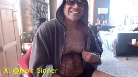 Snapshot of sinnernoir chatting on 10/06/25, 06:38 My Name Is..............................John online show from 10/06/25, 06:38